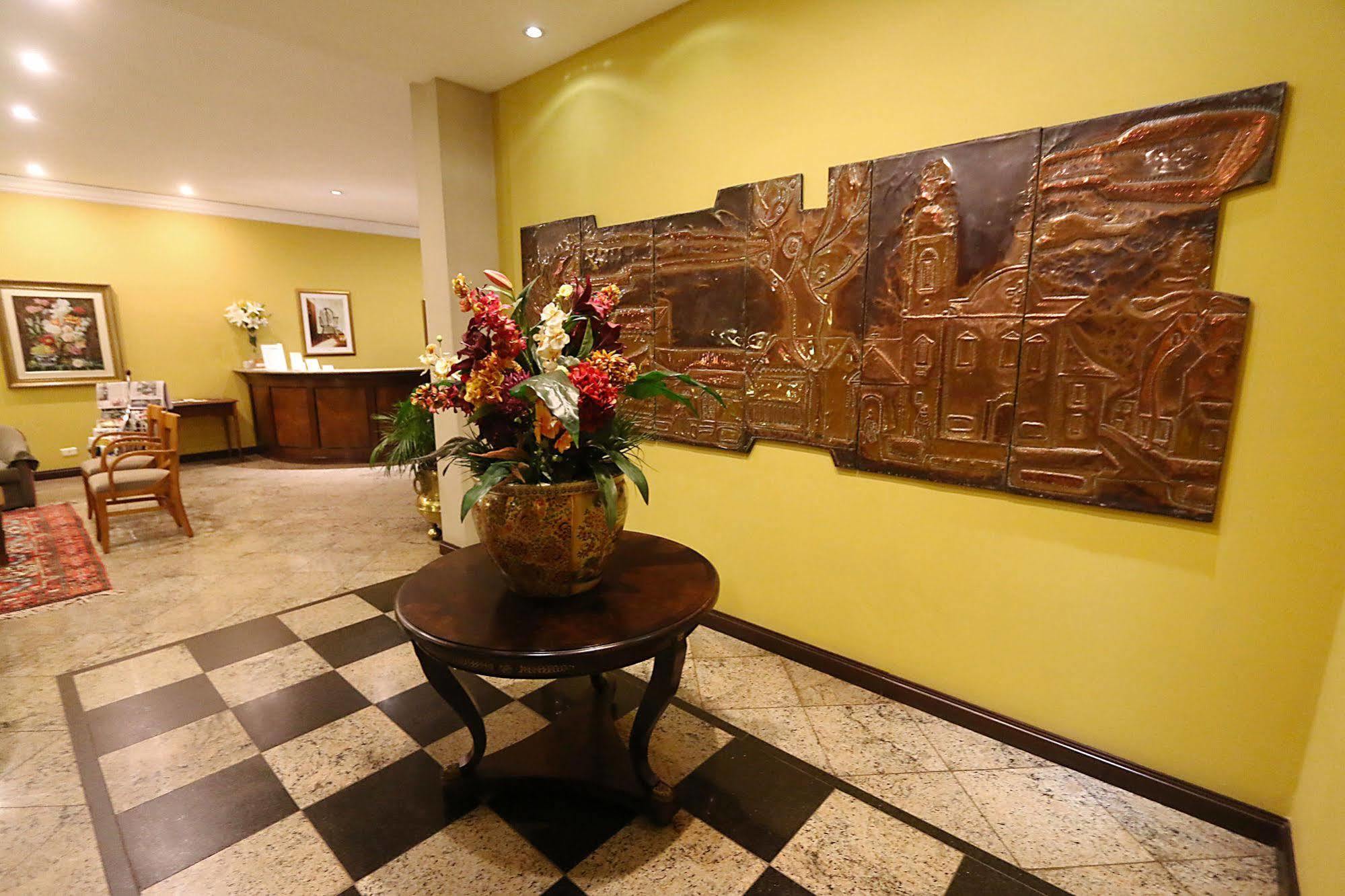 Village Hotel 폰타 그로사 외부 사진